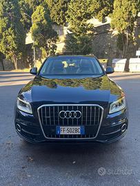 AUDI Q5 S-LINE