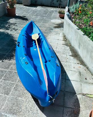 kayak aperto usato e pagaia