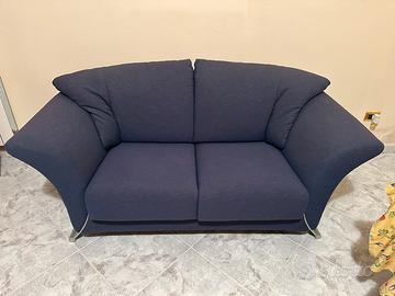 Coppia di divani 2 posti e 3 posti Colore Blu