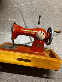 Macchina da cucire