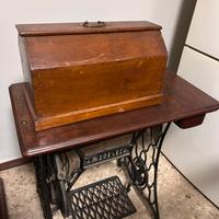 Macchina da cucito SINGER ORIGINALE VINTAGE