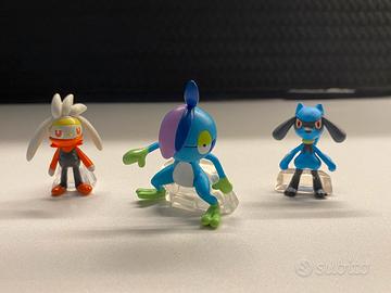 Drizzile Riolu Raboot Pokemon scale World