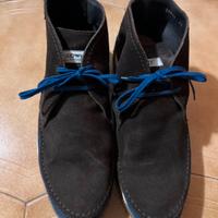 Scarponcini da uomo di pelle scamosciata