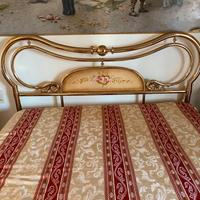 Letto matrimoniale