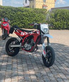 SWM SM 125 R