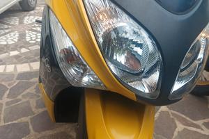 Yamaha TMAX 