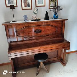 pianoforte verticale 