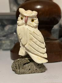 Gufo onice bianco e pirite