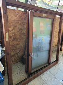 Infisso in legno di iroko con vetrocamera