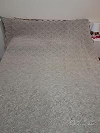 Coperta matrimoniale uncinetto.