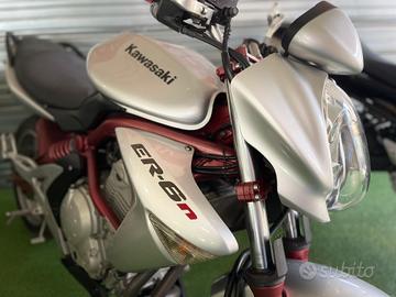 Kawasaki ER 6N - 2007 Guarda la Vetrina Moto
