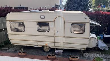 Roulotte Vintage NARDI PATRIZIA II - Da Restaurare