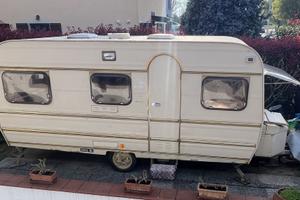 Roulotte Vintage NARDI PATRIZIA II - Da Restaurare