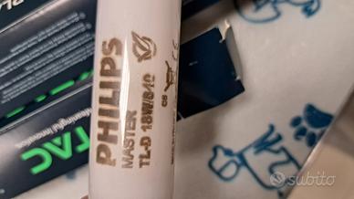 N. 30 Tubi neon fluorescente da 60 cm Philips