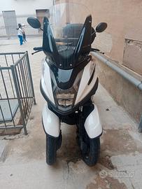 Yamaha Tricity 125 (2020) – Sicurezza e Stabilità 