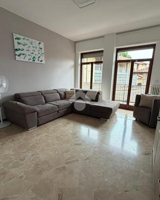 3 LOCALI A TORRE BOLDONE