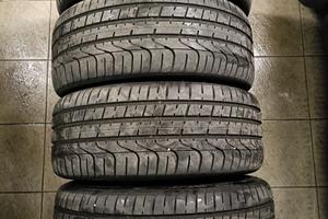 Cerchi audi 20" con gomme estive Pirelli P Zero
