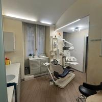 Riunito/ poltrona odontoiatrica sirona