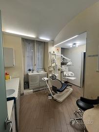 Riunito/ poltrona odontoiatrica sirona