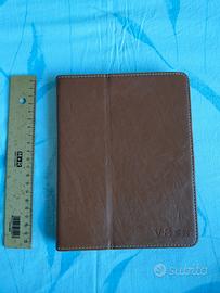 Cover tablet in pelle