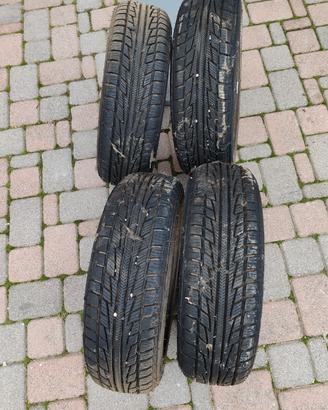 Gomme da neve 145 70  R12  