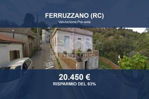 Immobile in asta di 143 m² con box auto a Ferruzza