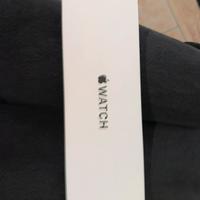 Apple watch SE 40mm con due cinturini