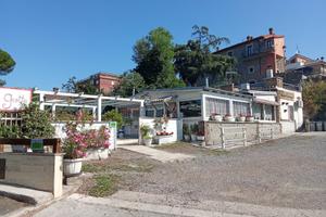 Locale commerciale mq130