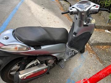 Honda sh in permuta
