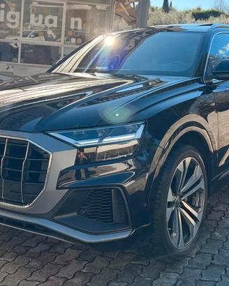 Audi Q8 50 TDI 286 CV quattro tiptronic Sport