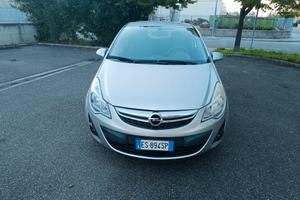 Opel Corsa 1.2 3 porte 2013 SOLAMENTE 49.000 KM