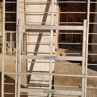 Banchi espositivi alluminio