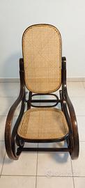 Sedia a dondolo Thonet