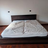 Letto king size (180x200) e cassettiera