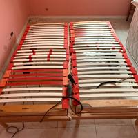 Due reti per letto a doghe motorizzata elettrica.