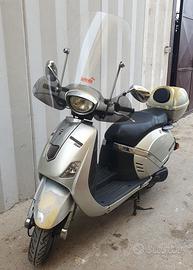 Scooter Lambretta PATO 150 Con Bauletto Euro3 2010