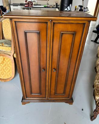 Credenza