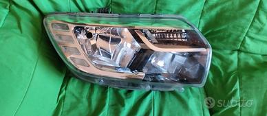 faro destro dacia stepway anno 2019 diesel 