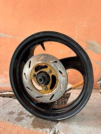 Cerchio Nrg Mc2 anteriore + posteriore