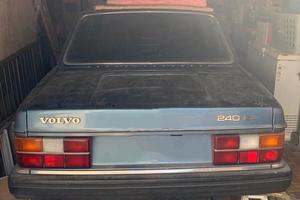 Volvo 240 GLiniezione 1983 iscrizione ASI d'epoca 