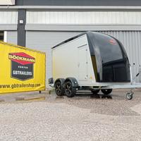 Carrello rimorchio auto furgonato