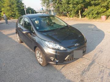 Ford Fiesta anno  2010.  1.6 TDI