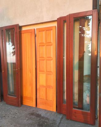 Portefinestre e scuroni in legno 