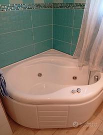 vasca idromassaggio angolare