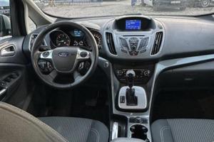 Auto Ford CMAX