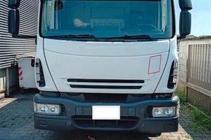 Iveco 120 frigo