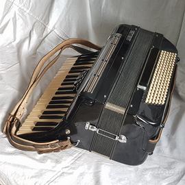 Fisarmonica Settimio Soprani, 41 tasti 120 bassi