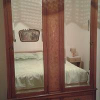 armadio comò e comodini in stile 800 siciliano 