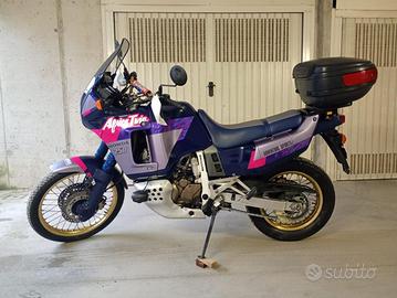 HONDA Africa Twin XRV 750 ADVENTURE SPORTS