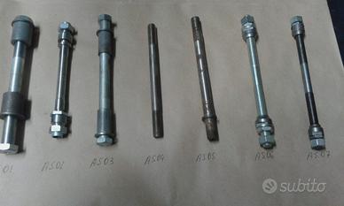 Assi per ruota e forcellone per moto epoca